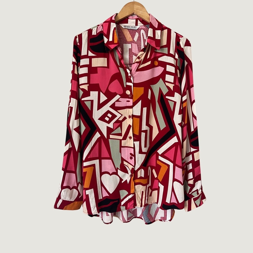 Big Dart Abstract Geometric Heart Print Button Down Shirt Multicolor Womens 14